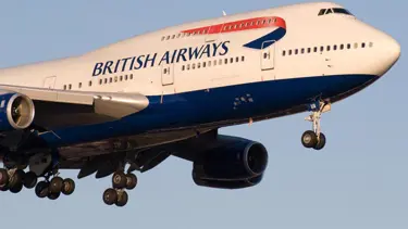 Yanlışlıkla 'okyanusa acil iniş' anonsu yapıldı