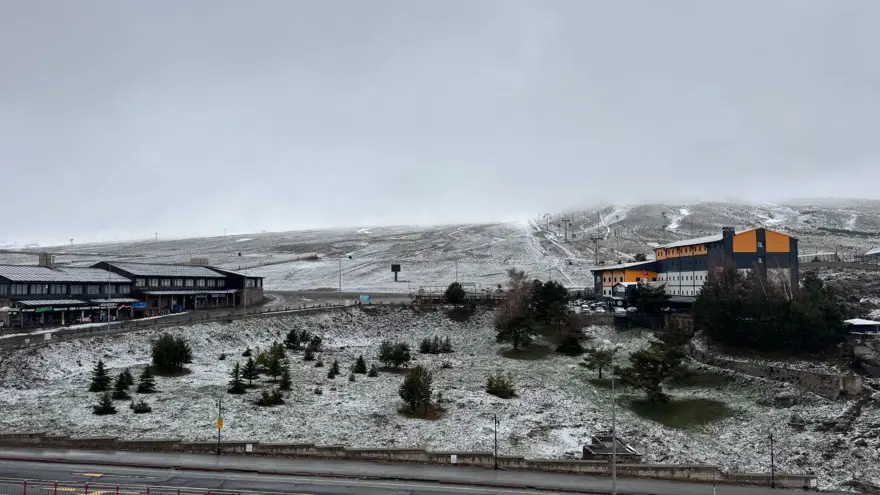 Erciyes'e nisan karı 2