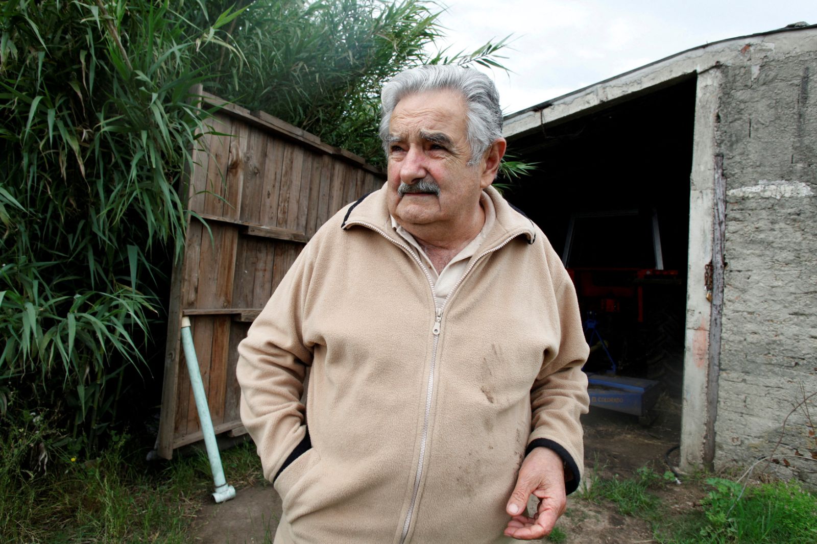 Eski Uruguay Devlet Başkanı Jose Mujica hayatını kaybetti