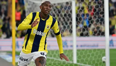 Fenerbahçe'de Anderson Talisca fırtınası devam ediyor: Kayserispor'a da gol attı, bir ilki başardı