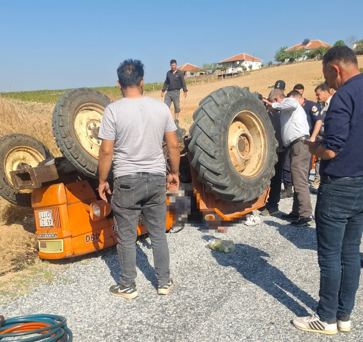 Alaşehir’de traktör kazası: 1 ölü