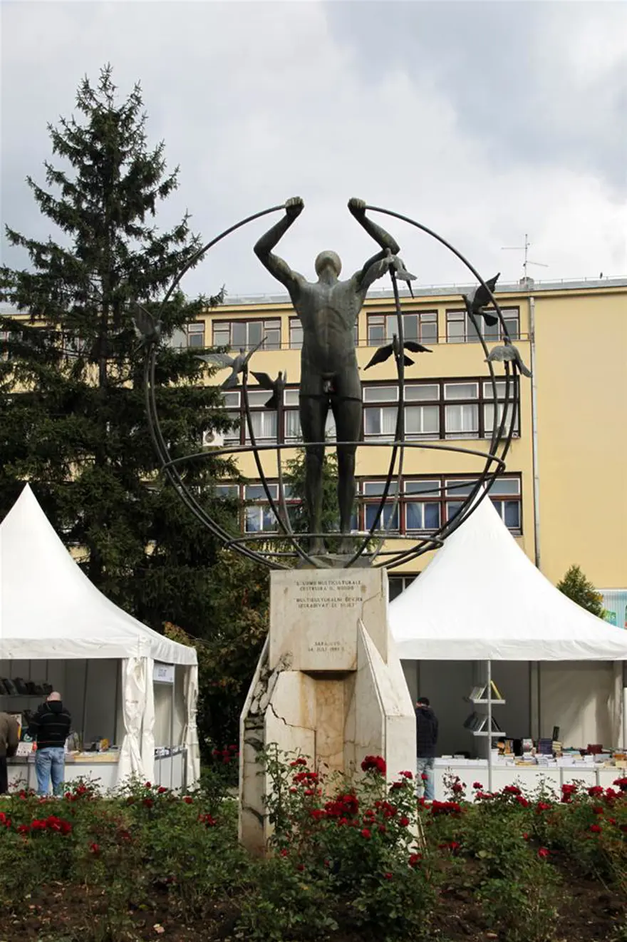 Bosna hâlâ savaşı yaşıyor 35