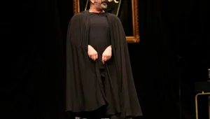 Cem Yılmaz: Ertelendim, bekliyorum Cem Yılmaz: Ertelendim, bekliyorum