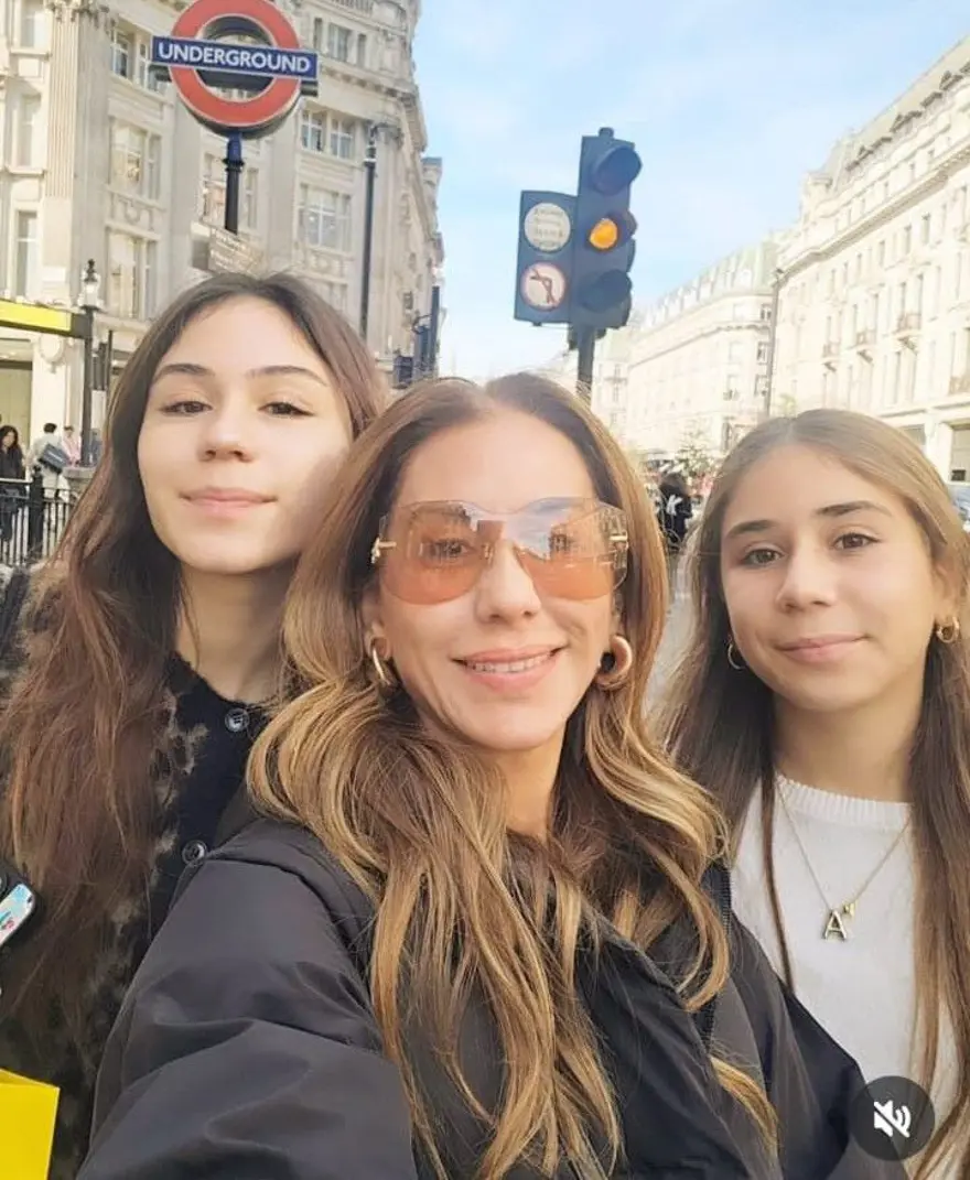 Yangında kızıyla hayatını kaybeden Seha Müge Turan son anlarında eşini aramış: "Ne olur bizi kurtar, yanıyoruz" 3