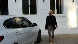 Gülşen Levent Polis Merkezi'nde imza verdi