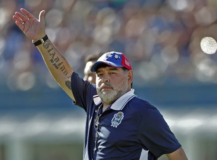 Diego Maradona'nın ölümünde yeni belgeler: Son günlerini geçirdiği kliniğe polis baskını 3