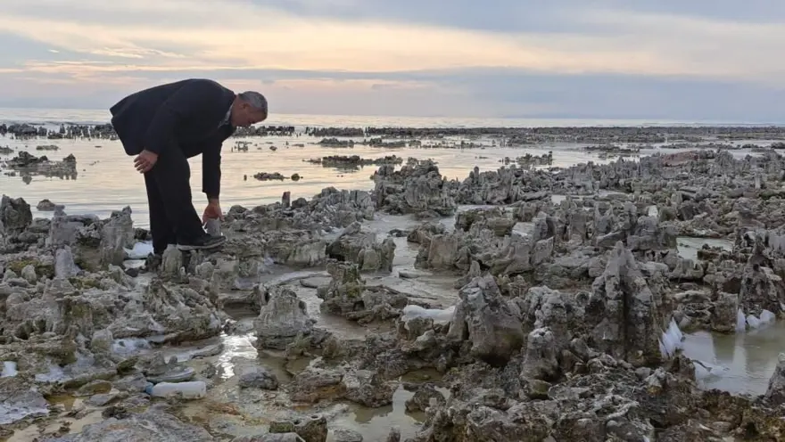 Van Gölü’nde su çekildi, mikrobiyalitler ortaya çıktı 5