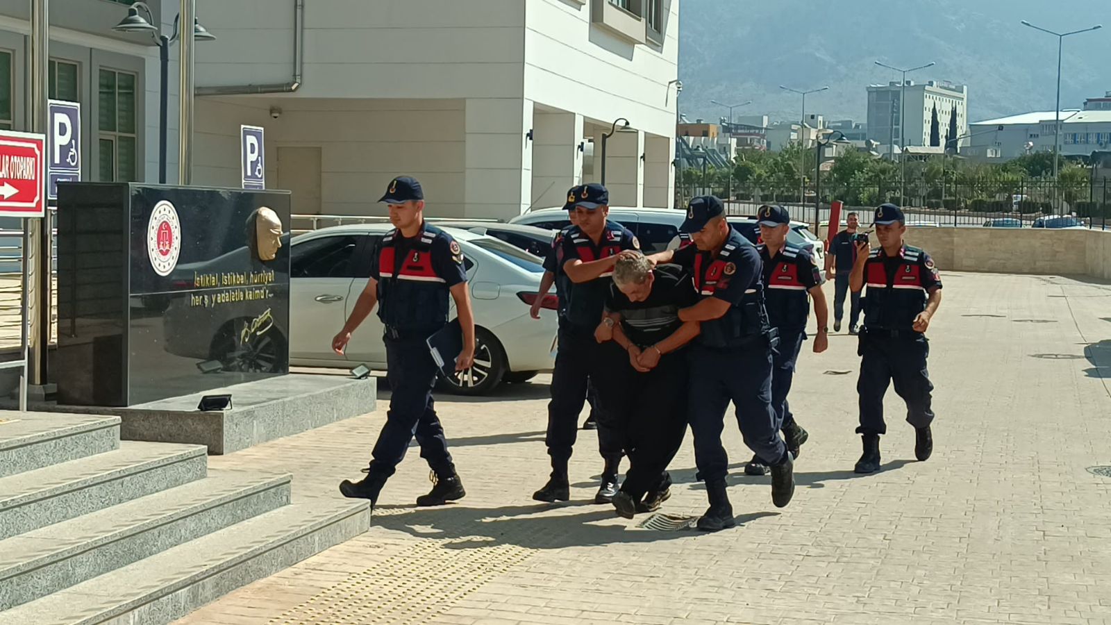 Çocuğa cinsel istismara tutuklama