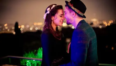 Caner Erkin'den eşi Şükran Ovalı'ya: Her geçen gün daha çok aşık oluyorum