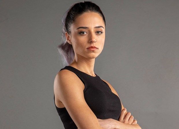 Survivor'dan elenen Sena Özdemir kimdir? (Survivor 2021 yarışmacısı Sena Özdemir kaç yaşında, nereli?)