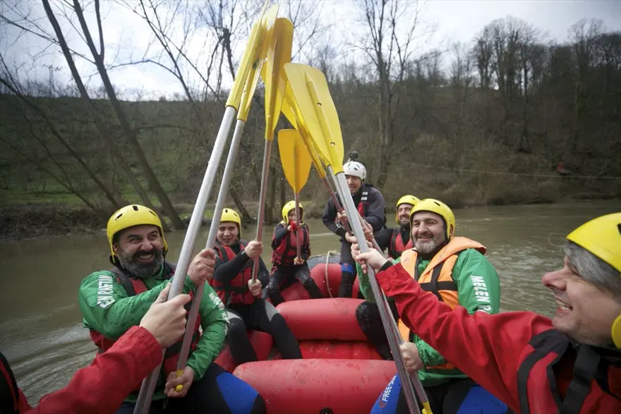 Melen Çayı'nda rafting sezonu açıldı 5 Melen Çayı'nda rafting sezonu açıldı 5