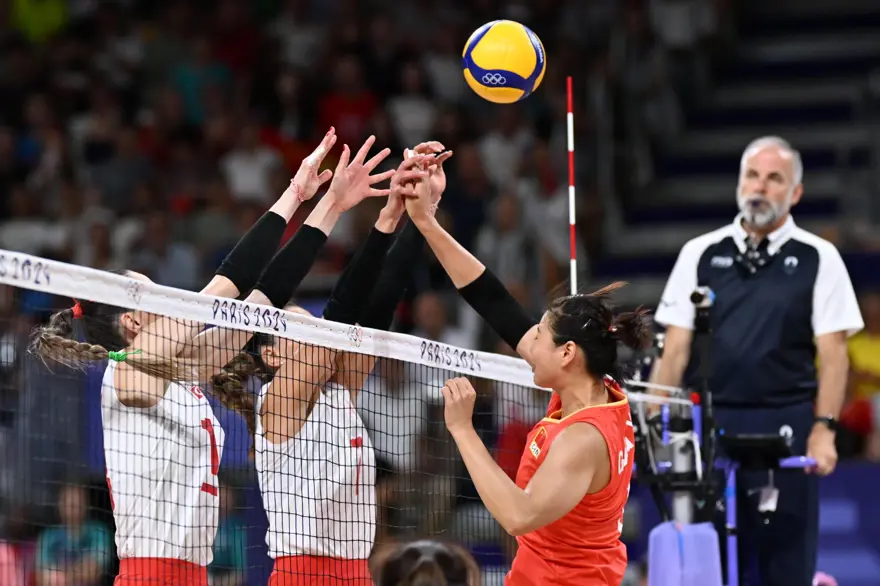 YİNE İTALYA YİNE YARI FİNAL 4