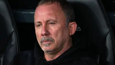 Sergen Yalçın, Beşiktaş'ın başında Fenerbahçe'ye ilk kez kaybetti