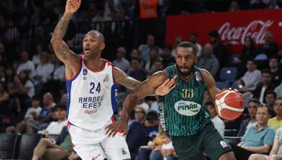 Anadolu Efes final serisine galibiyetle başladı