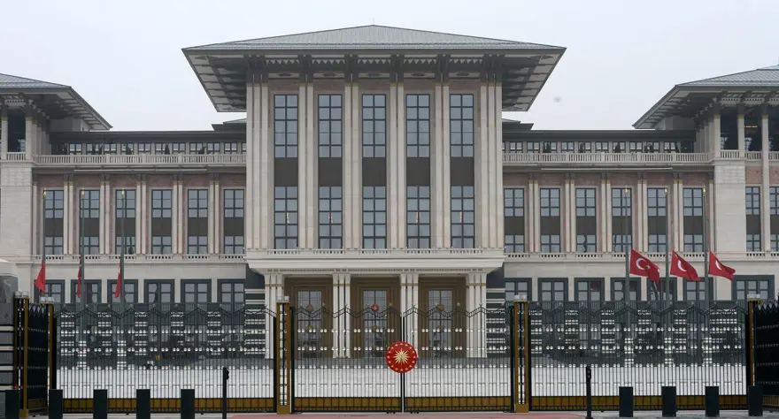 Türk Bayraklar yarıya indirildi 8