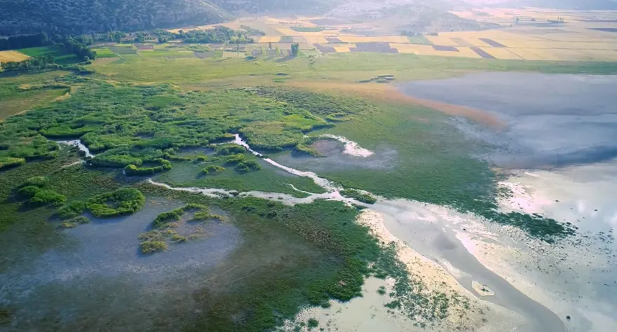 Burdur Valisi paylaştı! Türkiye'nin gizli cenneti 'Yarışlı Gölü' 11