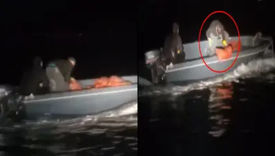 Polisten kaçarken midye dolu çuvalları denize attılar