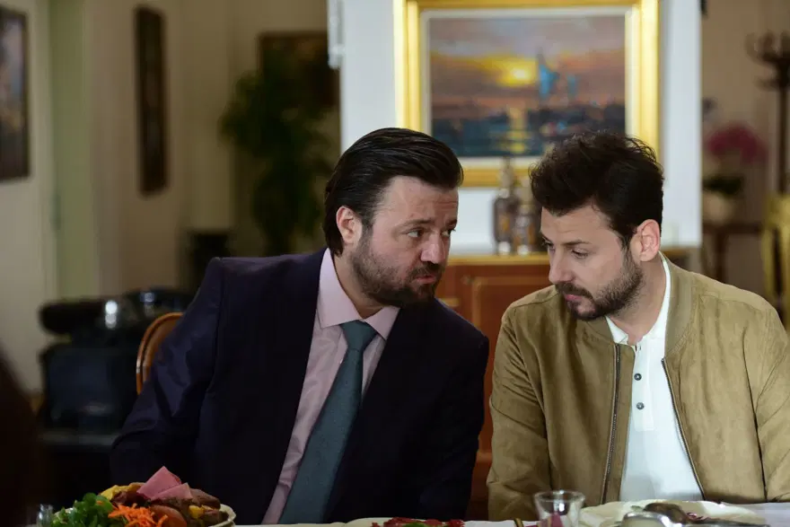 Sadi Celil Cengiz, Kazara Aşk'ın Okan'ını anlattı: Bizi çok şaşırtacak bazen onu tanıyamayacağız 6