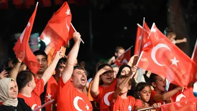 29 Ekim Cumhuriyet Bayramı yaklaşıyor! 28 Ekim yarım gün mü, 29 Ekim resmi tatil mi?