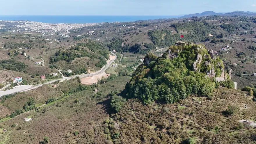 2 bin 500 yıllık Ünye Kalesi bölge turizmine katkı sunuyor 4 2 bin 500 yıllık Ünye Kalesi bölge turizmine katkı sunuyor 4