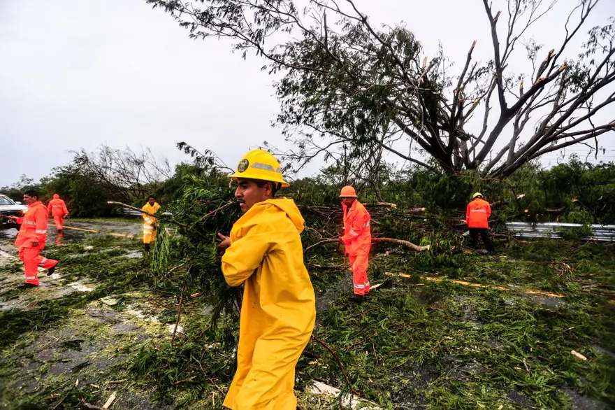 Meksika’yı John Kasırgası vurdu: Üç kişi hayatını kaybetti 2