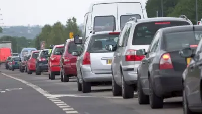Amsterdam’da dizel ve benzinli araçlara yasak geliyor