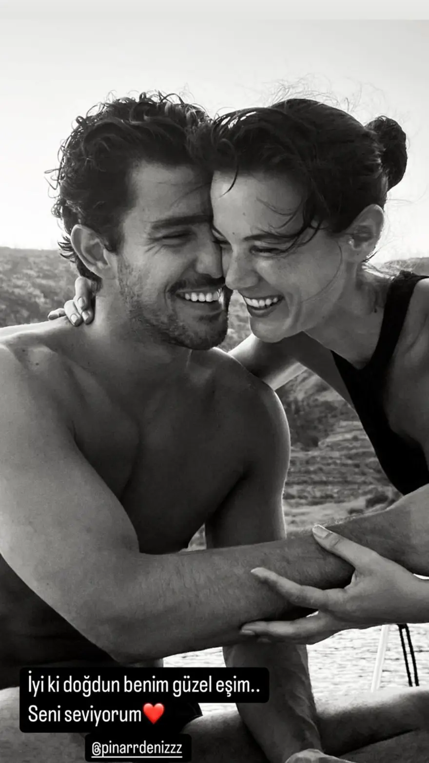 Pınar Deniz'e esprili doğum günü pastası: "İçimde çocuk var" 1