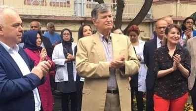 Cerrahpaşa'nın Dekanı Duran: Rektörlük YÖK'ün talebi üzerine görevden ayrılmamı istedi