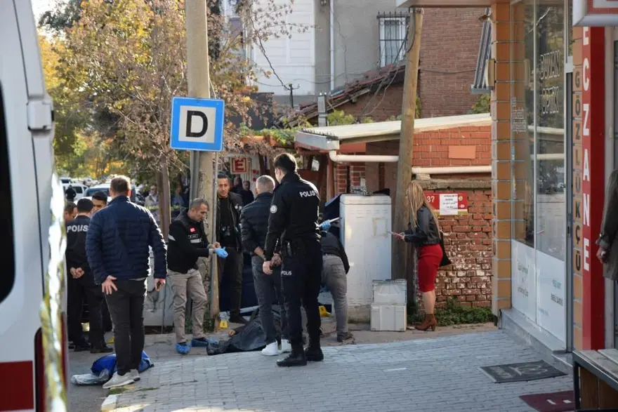 Müteahhide sokakortasında silahlı saldırı 