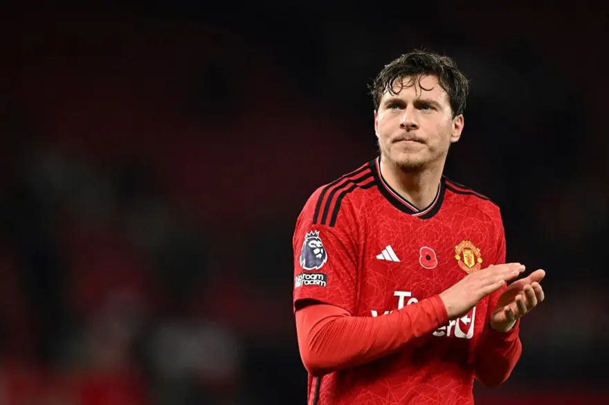 Fenerbahçe'de Mourinho Victor Lindelöf'ü istiyor (18 Temmuz 2024 transfer haberleri) Fenerbahçe'de Mourinho Victor Lindelöf'ü istiyor (18 Temmuz 2024 transfer haberleri)