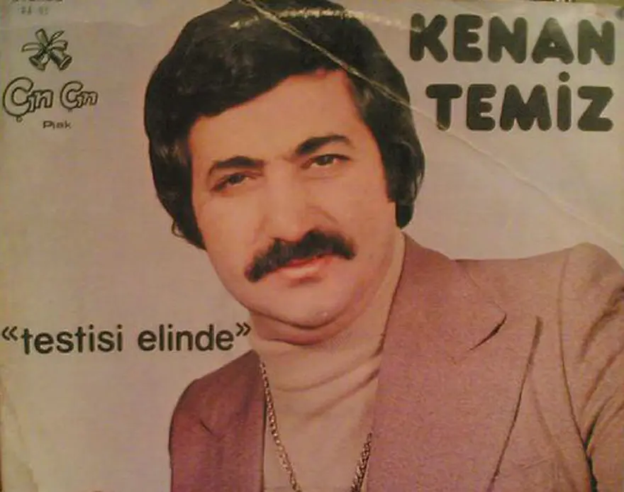 Tuhaf kapaklı Türkçe albümler 11