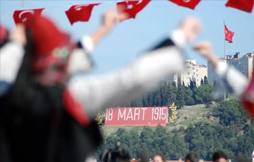 18 Mart Çanakkale Zaferi mesajları ve sözleri:Çanakkale, vatan sevgisinin imkânsızı nasıl mümkün kıldığının destanıdır. 6
