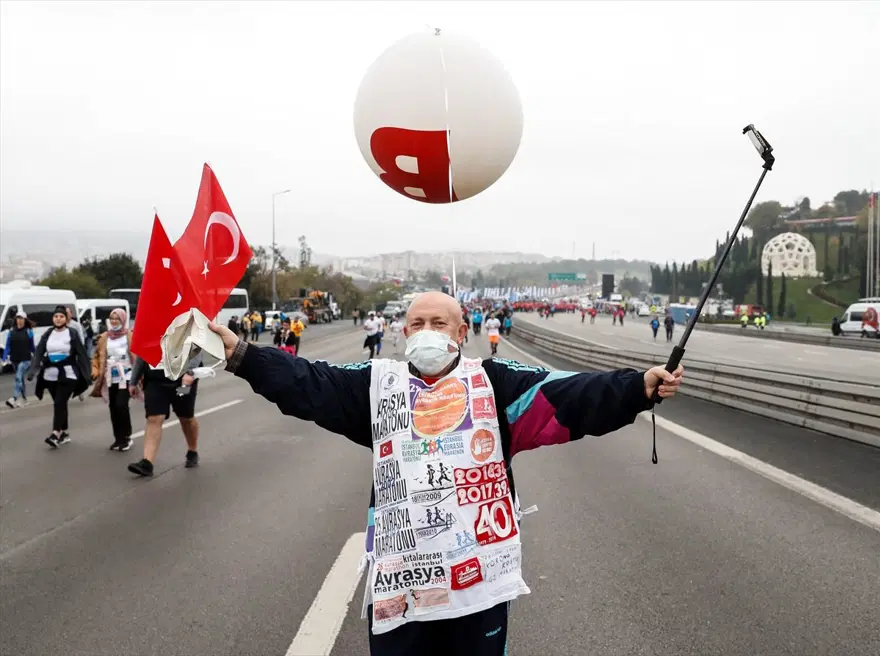 İstanbul Maratonu'ndan renkli görüntüler 