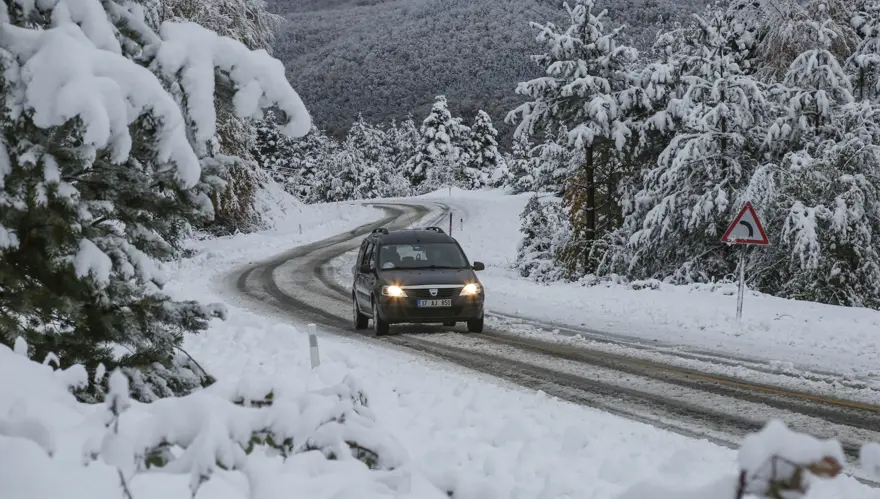 Ağrı-Iğdır karayolu ulaşıma kapandı 13