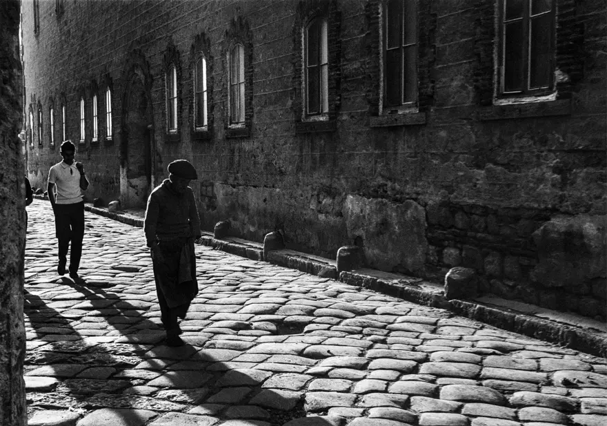 Ara Güler arşivinden İzmir ve İstanbul fotoğrafları Ege Üniversitesi'nde sergilenecek 3 Ara Güler arşivinden İzmir ve İstanbul fotoğrafları Ege Üniversitesi'nde sergilenecek 3