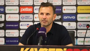 Okan Buruk'tan hakem tepkisi: Galatasaray'a karşı bir oluşum olduğunu görüyoruz Okan Buruk'tan hakem tepkisi: Galatasaray'a karşı bir oluşum olduğunu görüyoruz