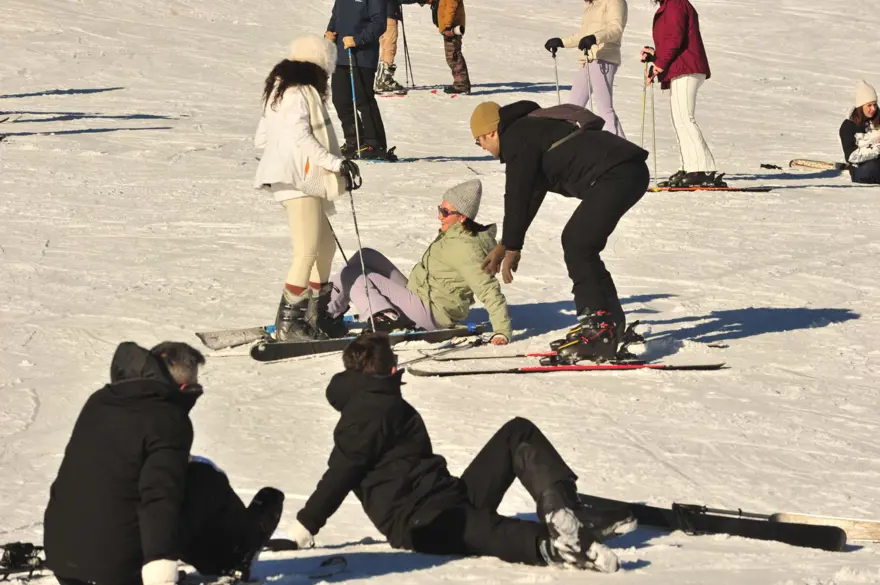 JAK VE JÖH NÖBETTE 3