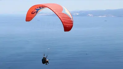 Uçmakdere'de 6 ayda 24 bin kişi yamaç paraşütüyle uçtu