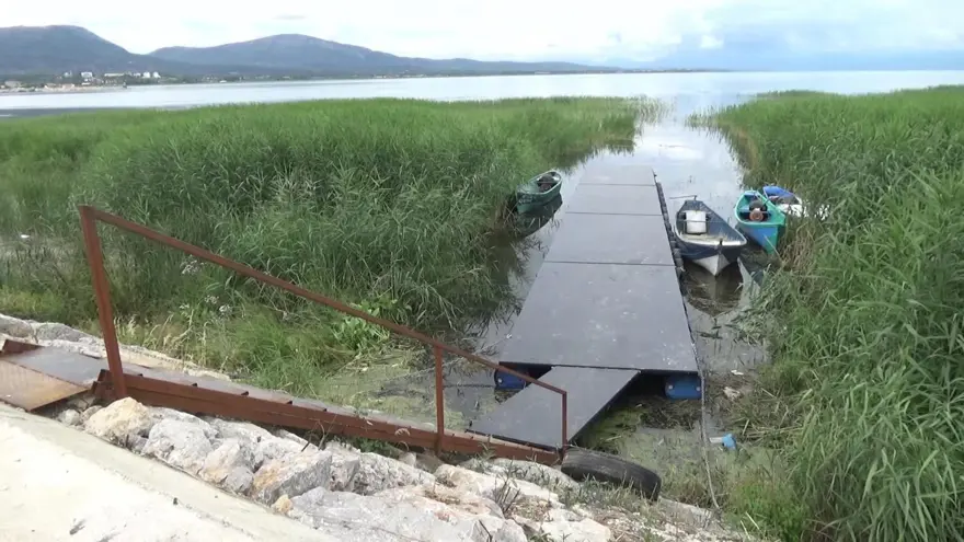 Beyşehir Gölü alarm veriyor: 50 metre çekildi 17