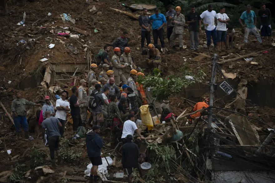 Brezilya’daki sel felaketinde ölenlerin sayısı 104’e çıktı 4 Brezilya’daki sel felaketinde ölenlerin sayısı 104’e çıktı 4