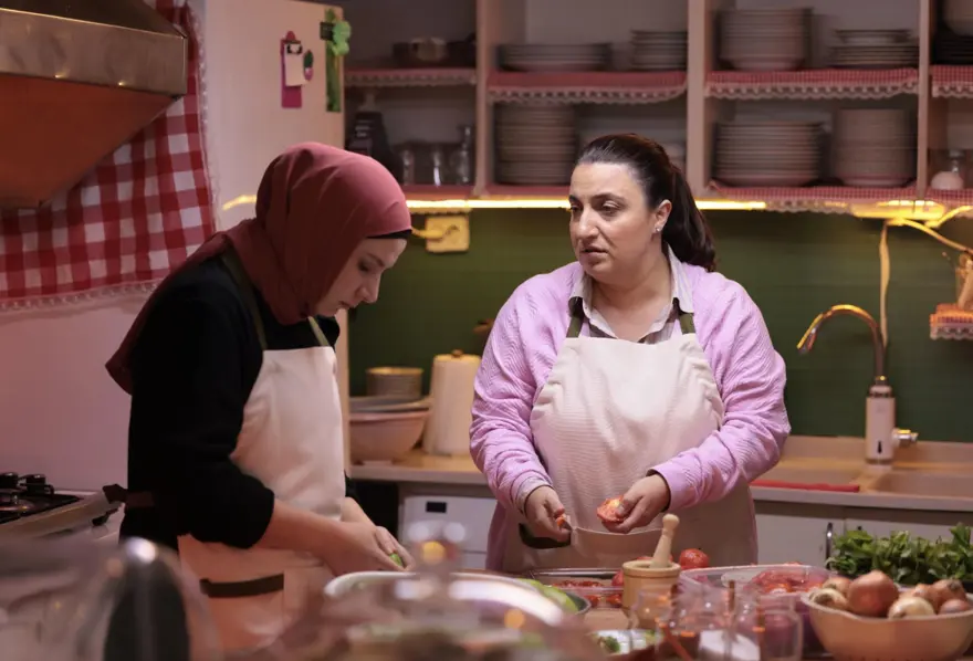 Ömer dizisinin 33. bölümünde neler olacak? Gamze'nin aklını karıştıran hamle 4