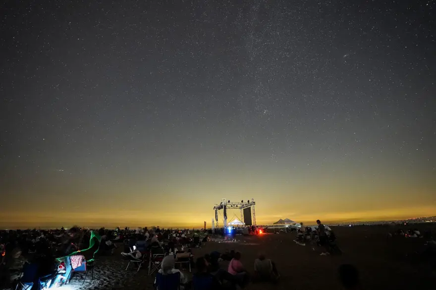 Bursa'da 20 bin kişinin katılımıyla "Perseid meteor yağmuru" izlendi 2
