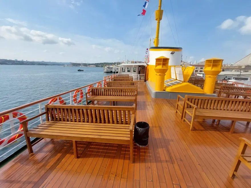 Tarihi Paşabahçe Vapuru mavi sulara geri döndü 3