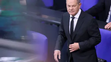 Almanya Başbakanı Scholz Covid-19'a yakalandı