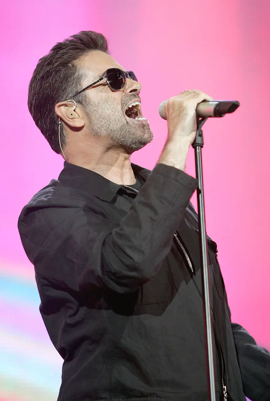 George Michael ölümünden üç ay sonra toprağa verildi 1