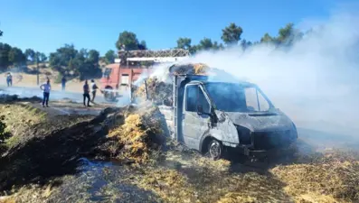 Saman yüklü kamyonet yandı: Genç çift ağır yaralı