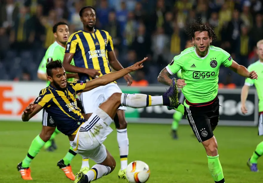 Fenerbahçe-Ajax karşılaşmasından kareler 10 Fenerbahçe-Ajax karşılaşmasından kareler 10