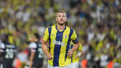 Süper Lig'de forma giyen Dzeko ve Hajradinovic'e Bosna Hersek'ten milli davet