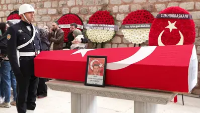 Şehit olan bekçi son yolculuğuna uğurlandı