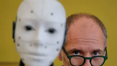 Robotlar artık hissedebiliyor: Yeni nesil deri geliştirildi